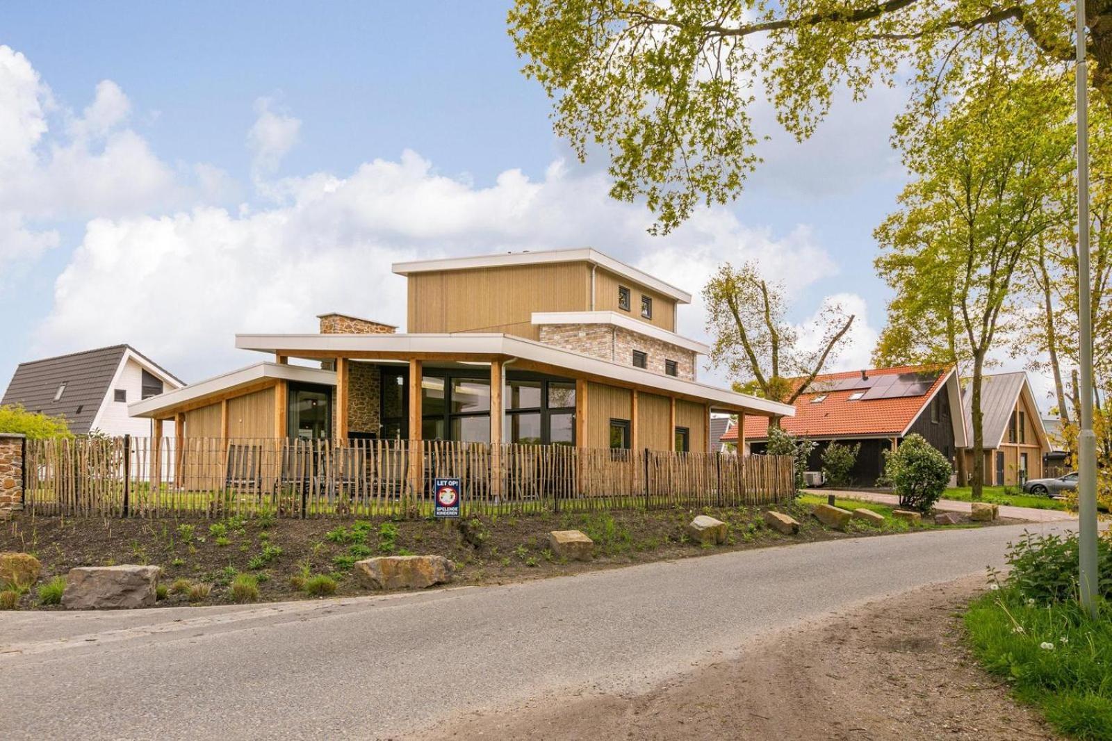 Vakantie & Resort Leukermeer Well  Luaran gambar